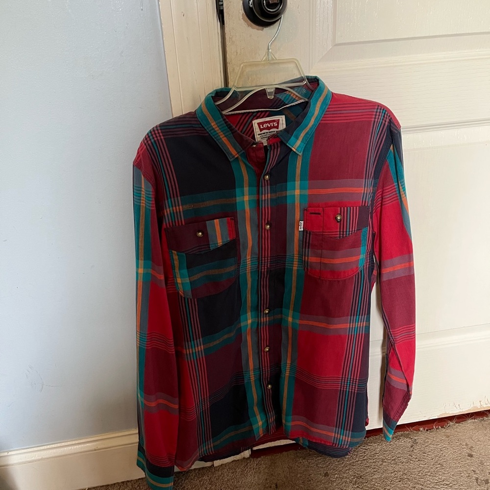 Levi’s button up casual long sleeve